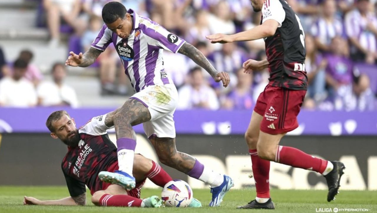 Kenedy no pudo aguantar las lágrimas durante el partido ante el Burgos