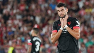 Rafa Mir enciende los rumores tras ser 'cazado' en Mestalla viendo el Valencia