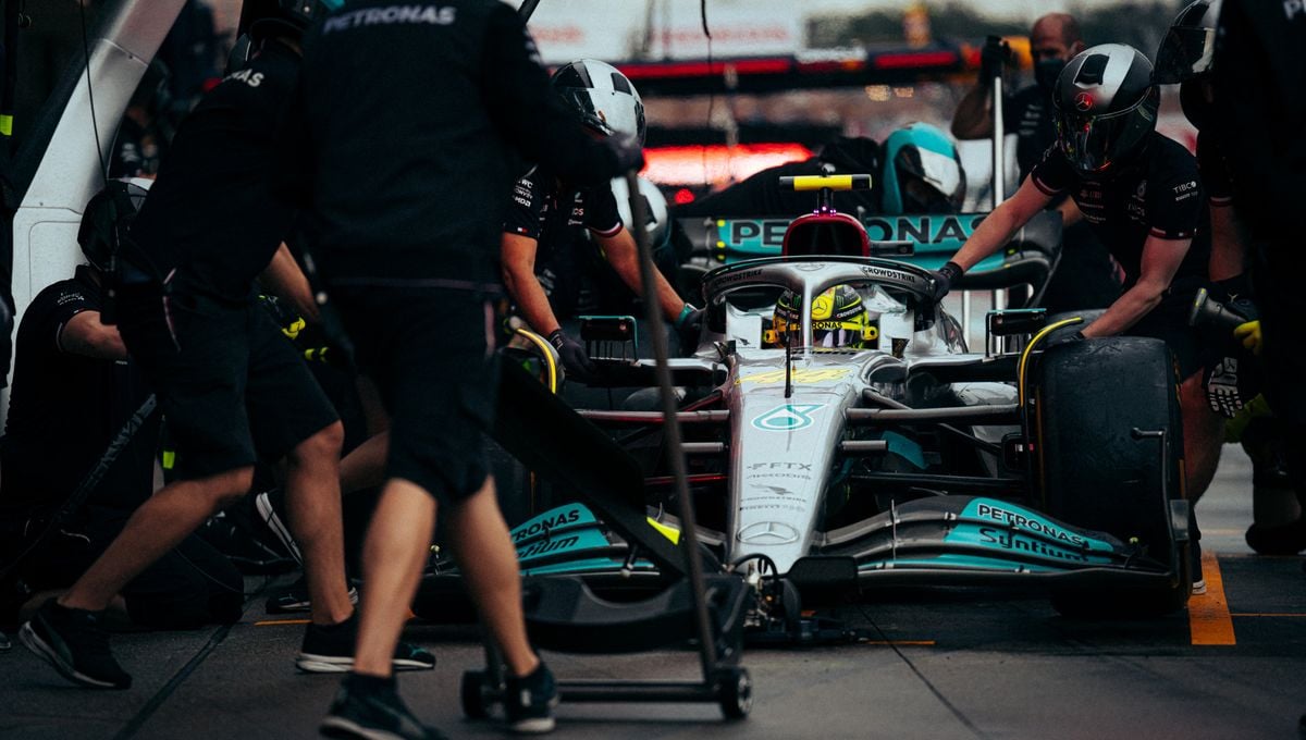 Mercedes 'ataca' a Red Bull y pone contra las cuerdas a la Fórmula 1