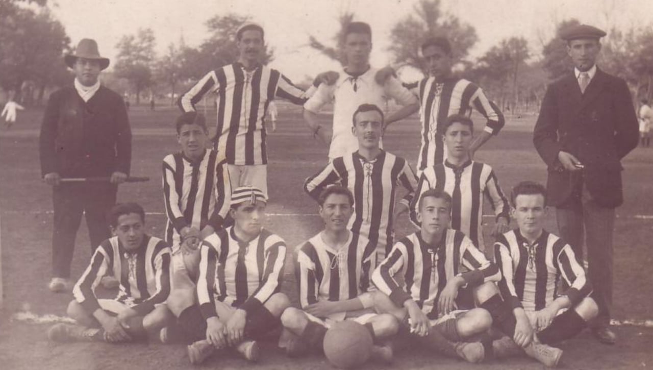 Los homenajes a la historia del Betis que prepara Hummel en sus próximas camisetas