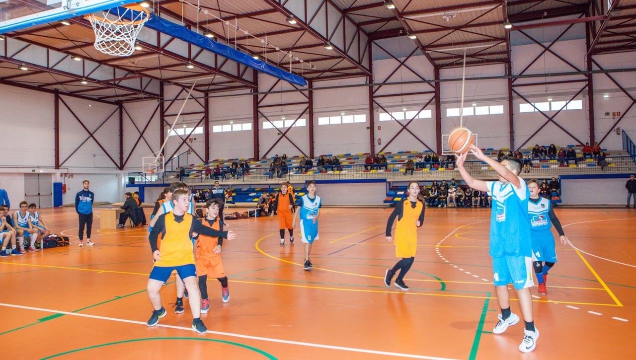 Siete jornadas de baloncesto disputadas en la categoría juvenil de la Zona III