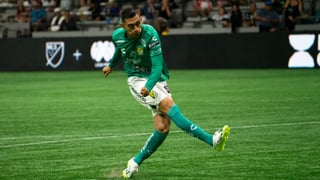 "Hay cierto interés del Betis por Ambríz", en la órbita del Sevilla, y Guardado lo bendice: "Ojalá..."