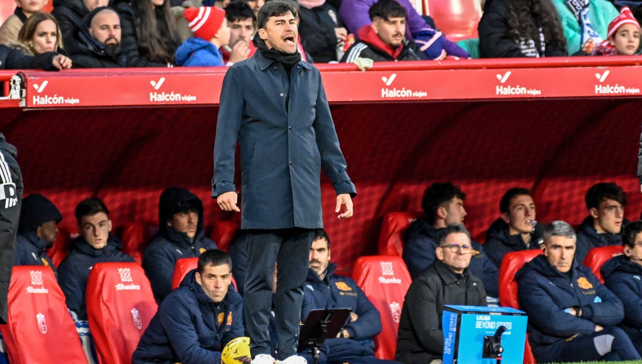 'Cacique' Medina, opción para el banquillo del Oviedo