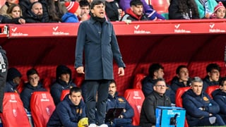 'Cacique' Medina, opción para el banquillo del Oviedo