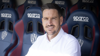 Se desmarca de Antonio Hidalgo