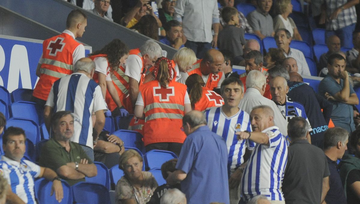 Luto en el fútbol español: fallece la persona atendida en el Real Sociedad - Mallorca