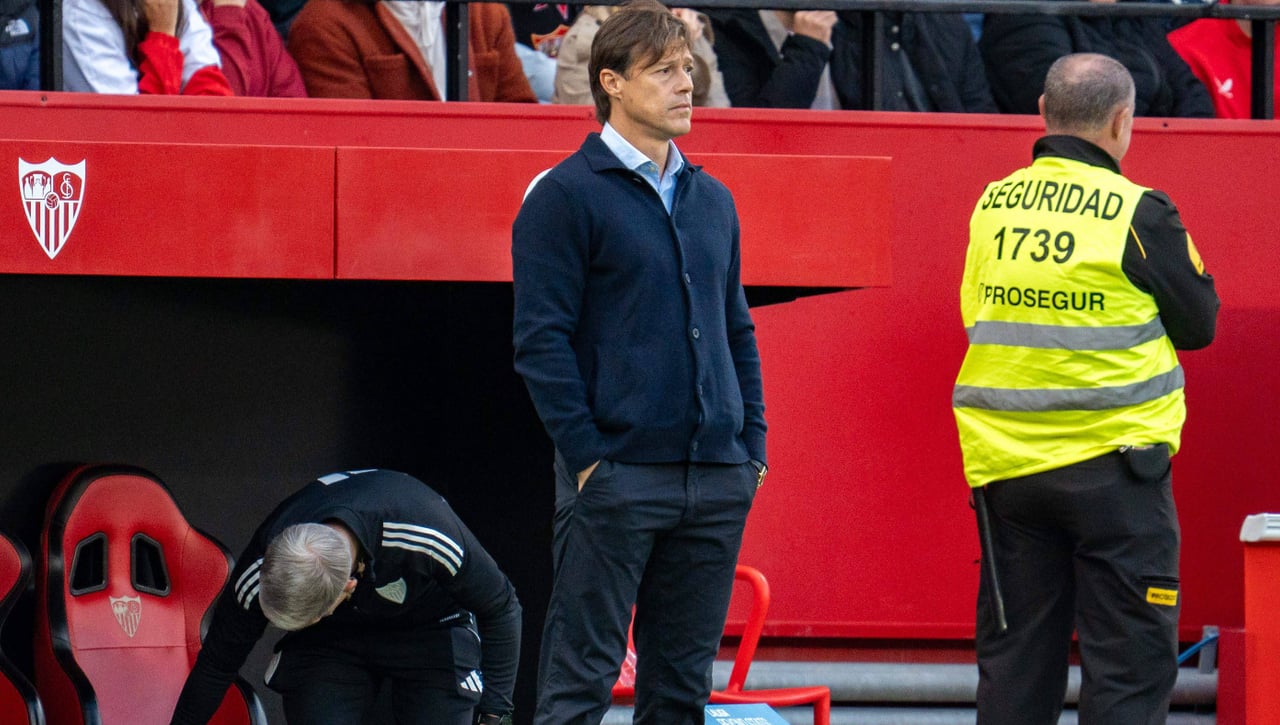 El técnico del Sevilla, Matías Almeyda, reconoce una oferta para entrenar a la selección de Chile: "Un desafío muy lindo"
