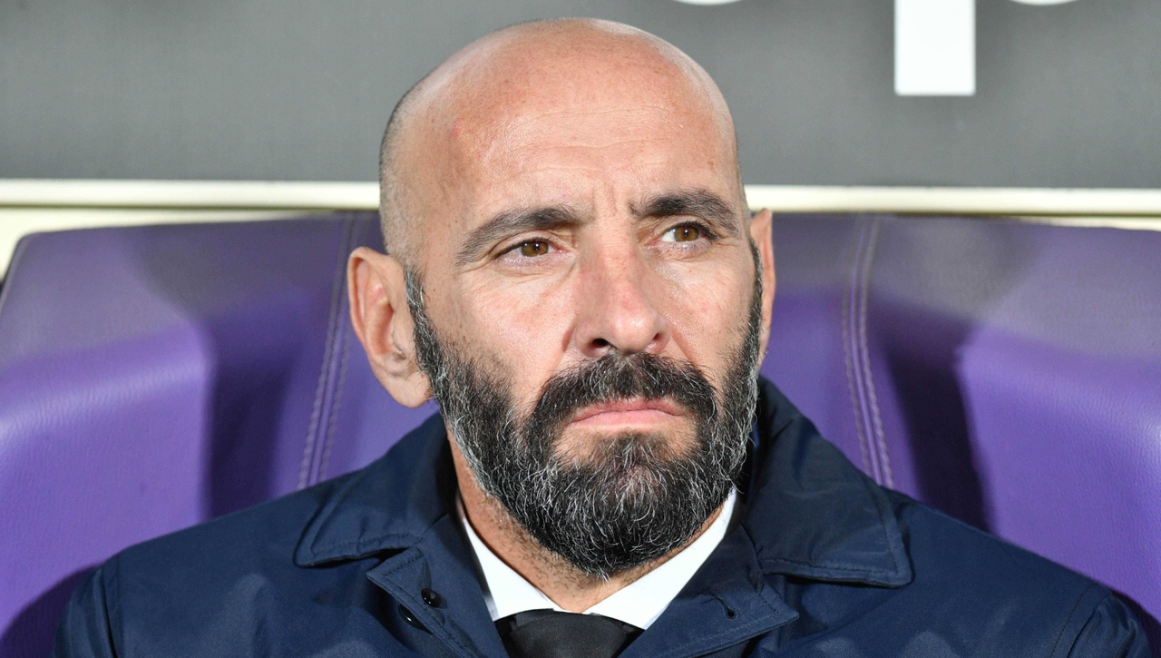 Monchi es señalado por las formas empleadas en Italia