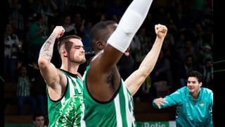 El Betis roza la tragedia