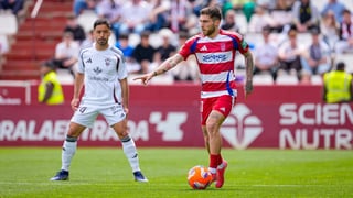 Así queda la clasificación de LaLiga Hypermotion tras el triunfo del Elche y el empate del Racing