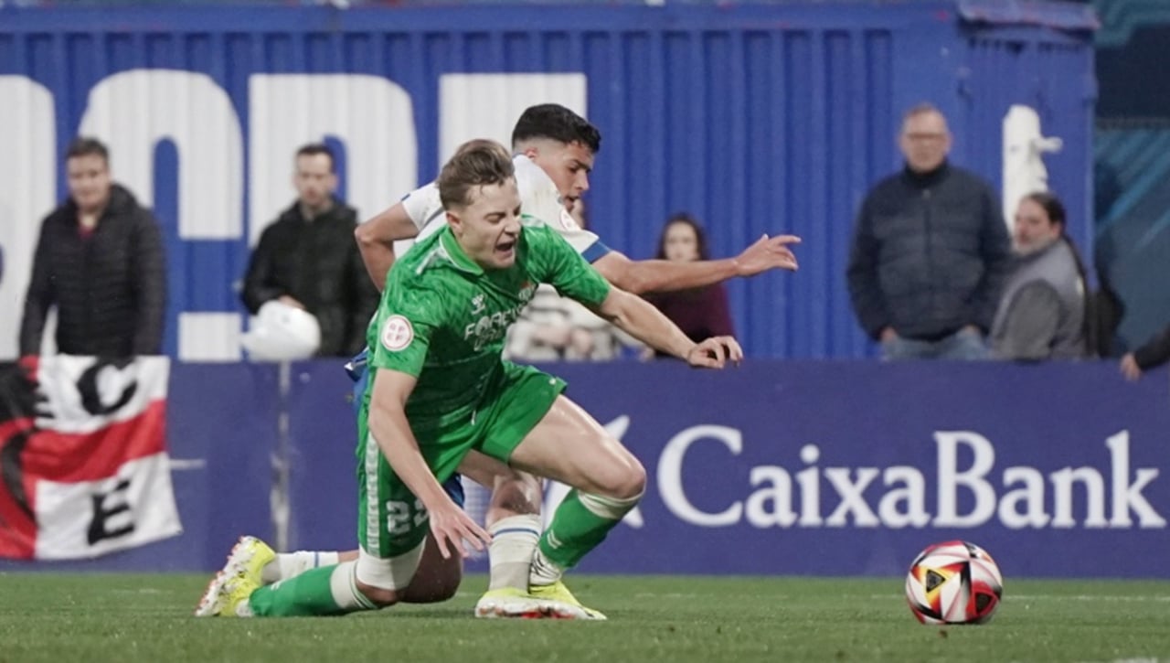 Al juvenil del Betis le sale todo al revés y se despide de la 'final four' de la Copa del Rey