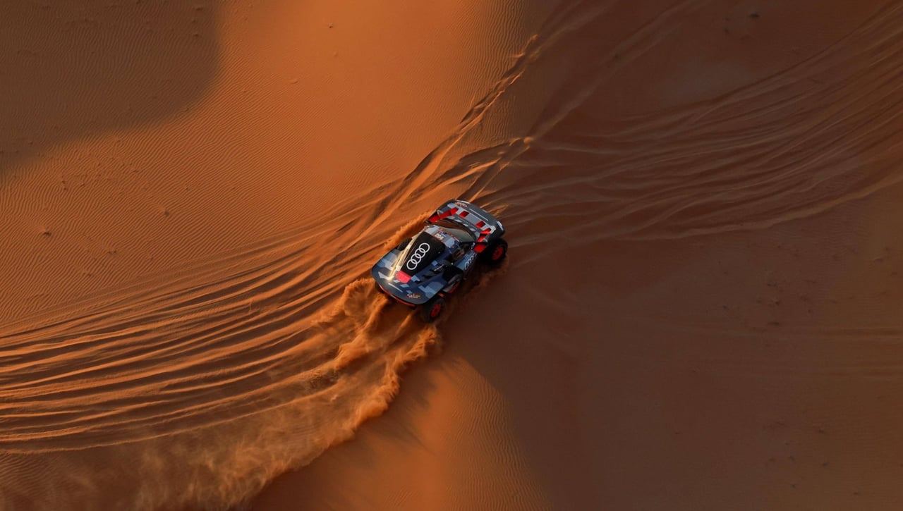 Sainz no gana y Loeb se acerca