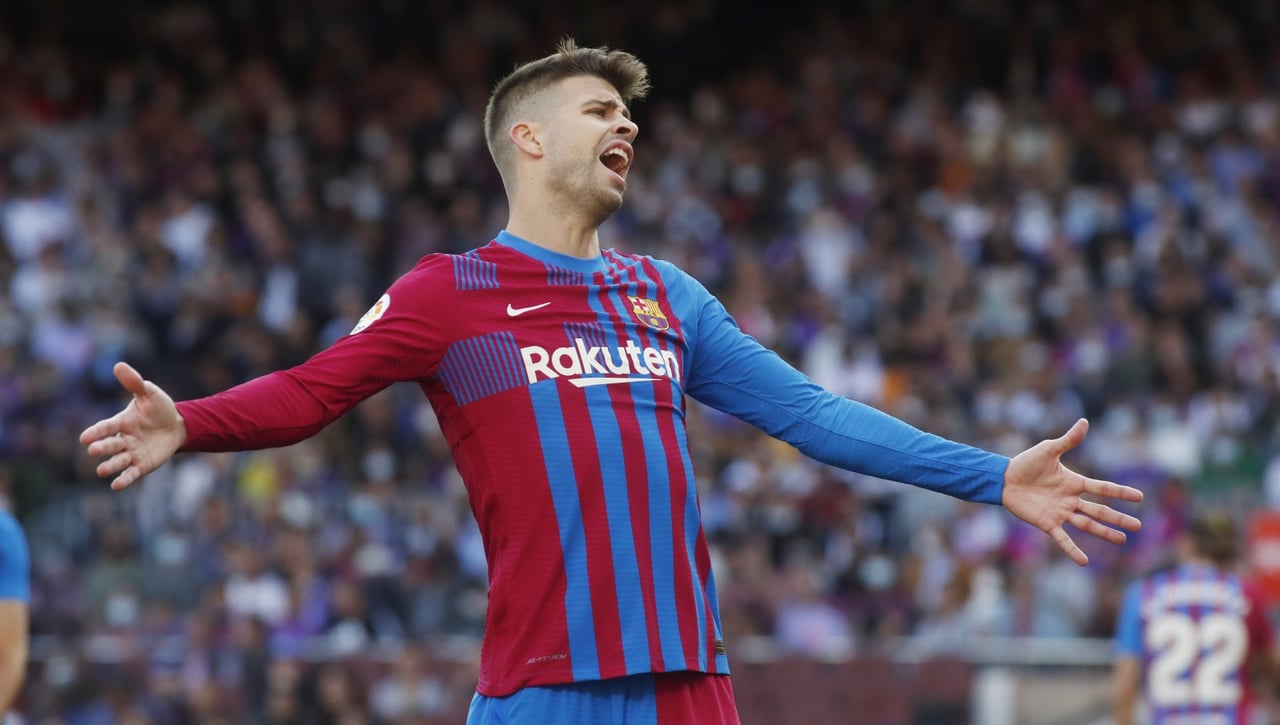 Piqué defiende al Barça: "Fuimos muy superiores y no dependíamos del árbitro"