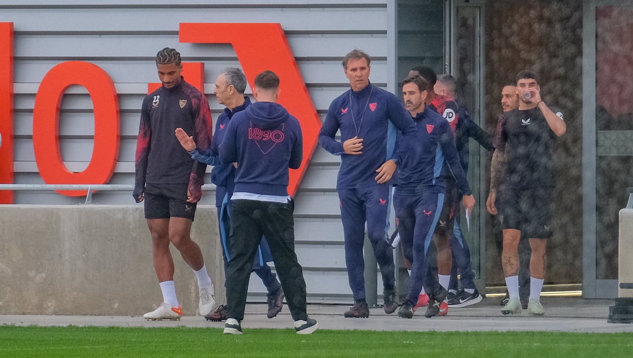 Adiós a Galván y hola (de nuevo) a Luci: a falta de oficialidad, el relevo en el Sevilla Atlético está decidido