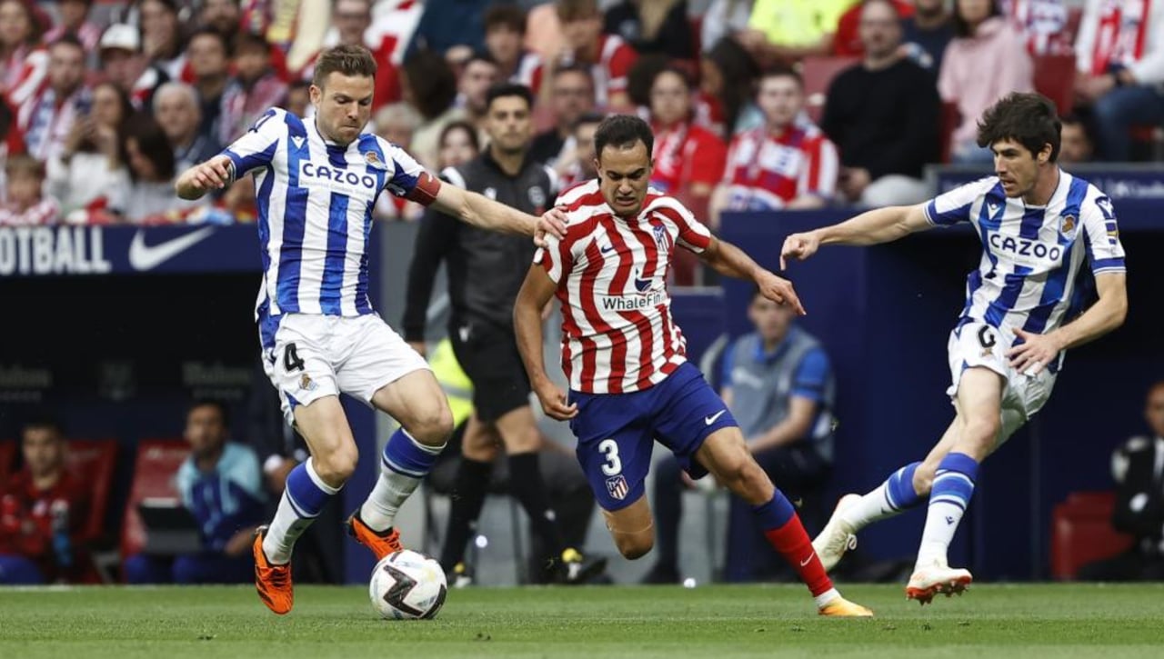 Osasuna tantea a Reguilón sin saber la decisión de la UEFA