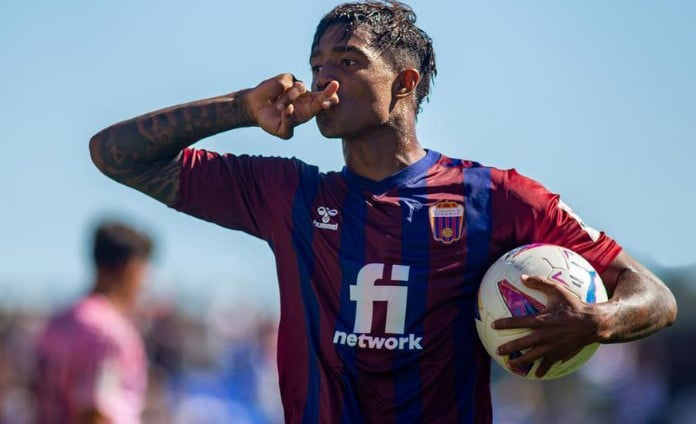 Llegó cedido por el Inter como una perla y saldrá en enero tras fracasar en Segunda