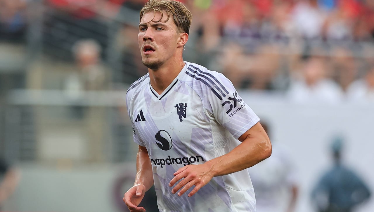 El fichaje de Hojlund, más cerca