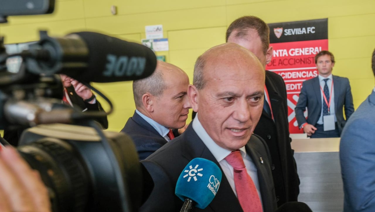 Del Nido se marca 'un Pedro Sánchez'