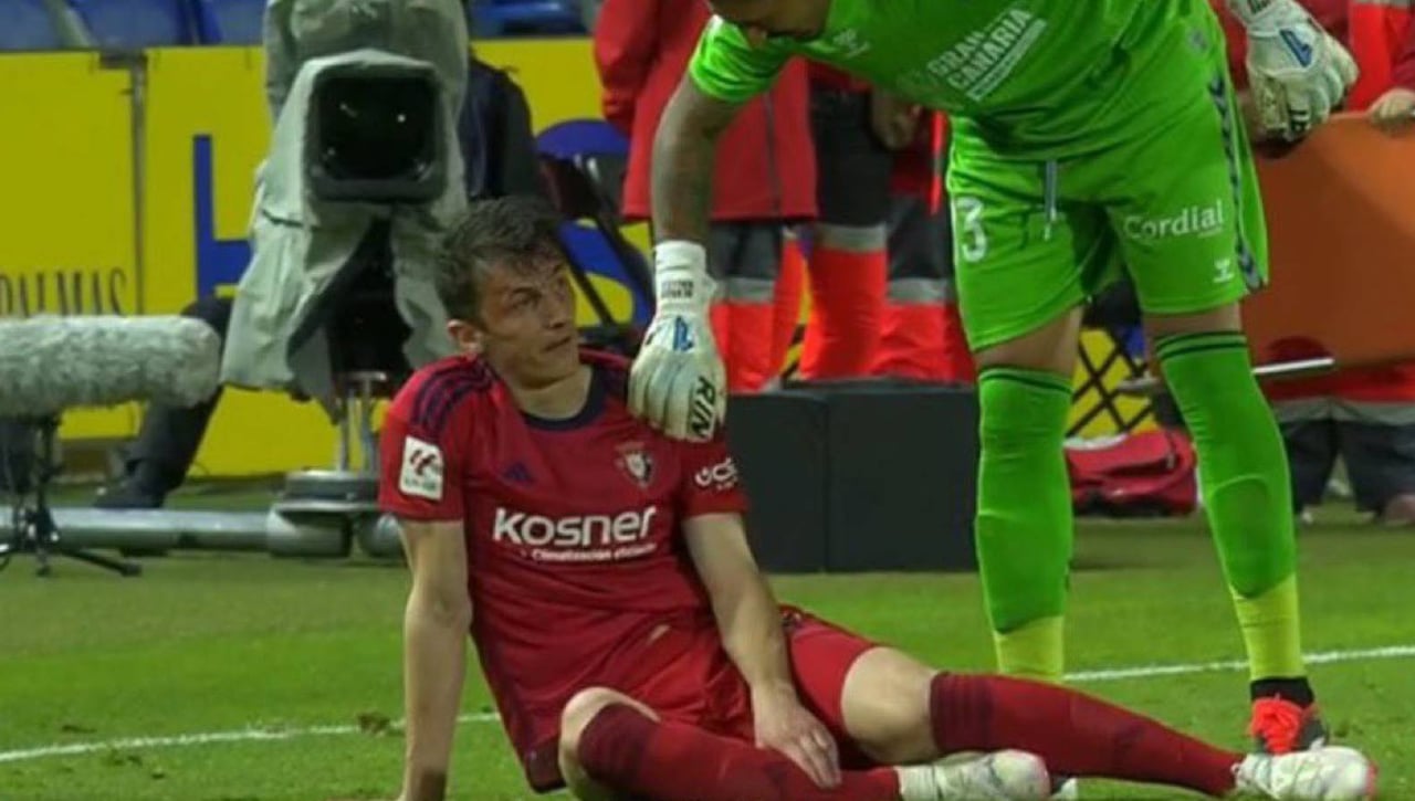 Alerta máxima en Osasuna: Budimir, hospitalizado de urgencia