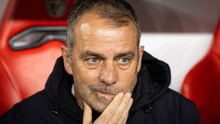 Flick no se calla sobre Lewandowski 