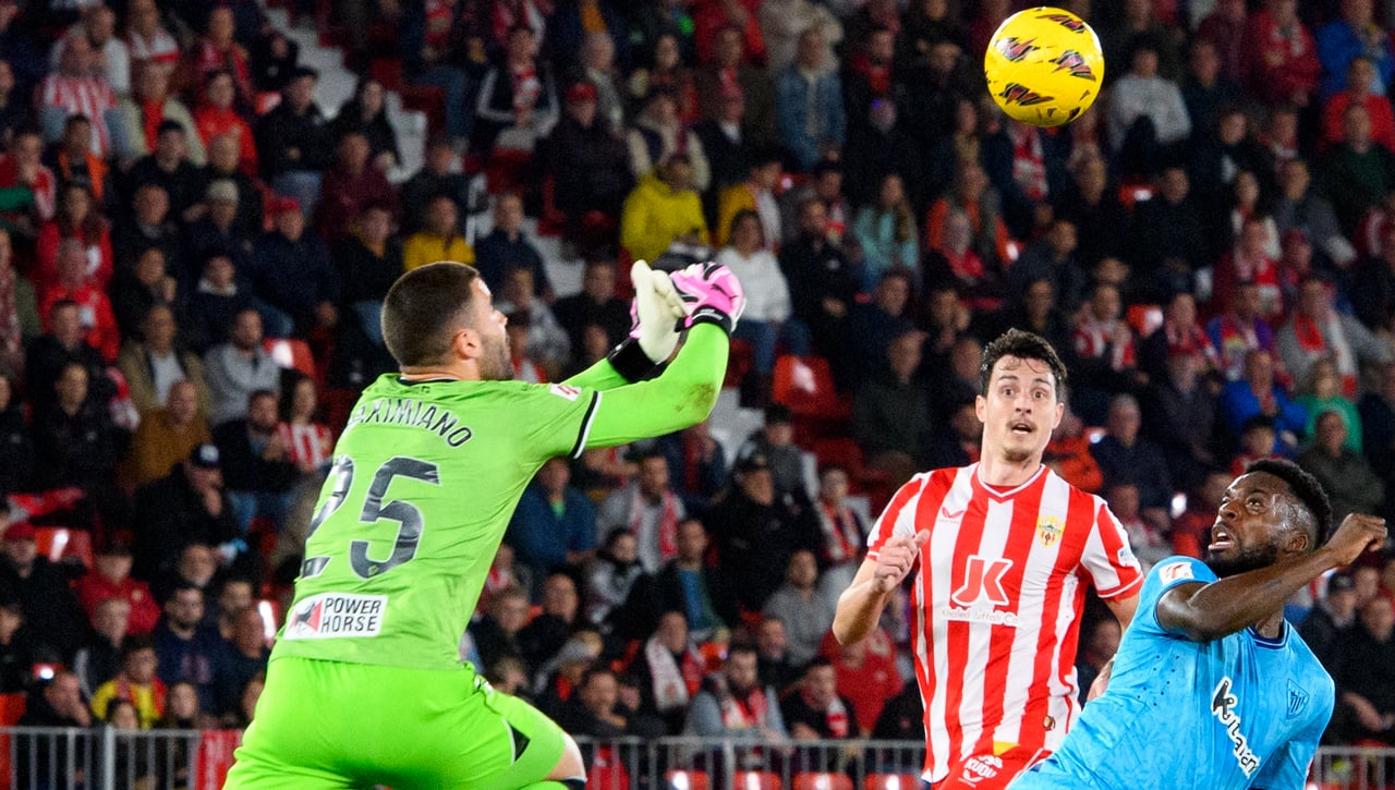 Almería 0-0 Athletic: Empate Maximiano, punto minimizado y palo de Champions