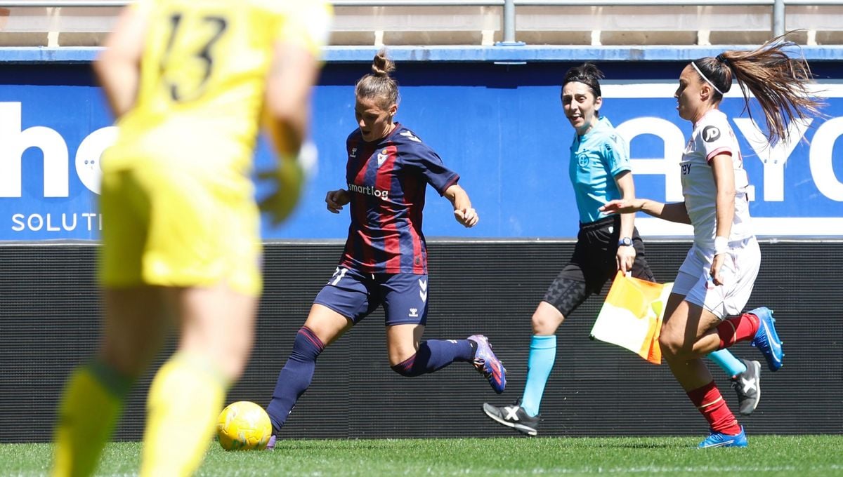 Eibar 3-0 Sevilla Femenino: no marcó ni de penalti en un día para olvidar