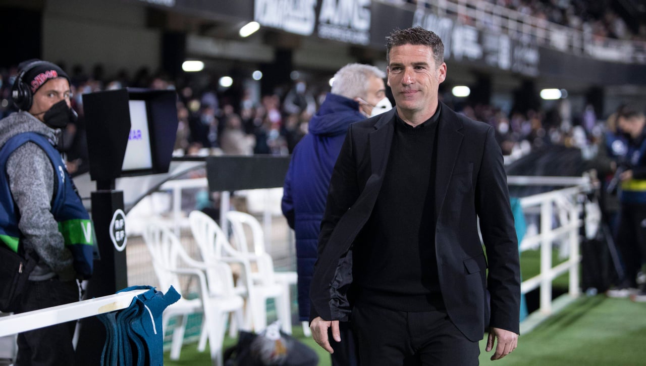 El Valladolid quiere a Luis Carrión como entrenador