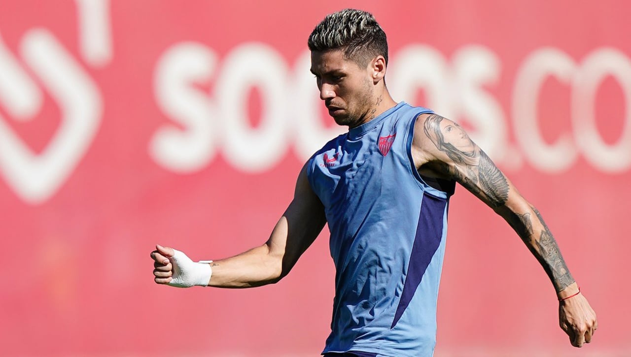 Montiel no lo tiene claro y el PSV no le piensa esperar