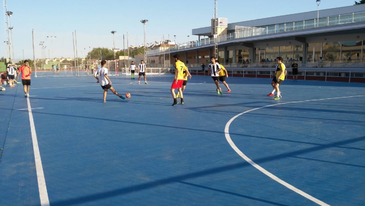 La jornada 13 de fútbol sala de los Juegos Deportivos Provinciales brilla por su emoción