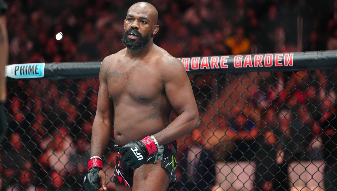 Jon Jones pone en alerta a la UFC