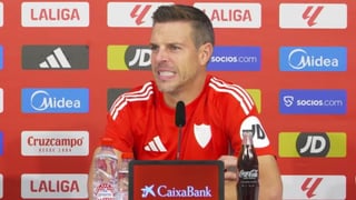 Azpilicueta analiza los tiempos de su lesión, el "partido especial" ante Osasuna y su futuro en el Sevilla FC: "Aún no está hecho" 