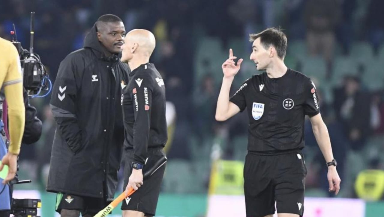 Se confirman los peores presagios del Betis con la sanción a Carvalho