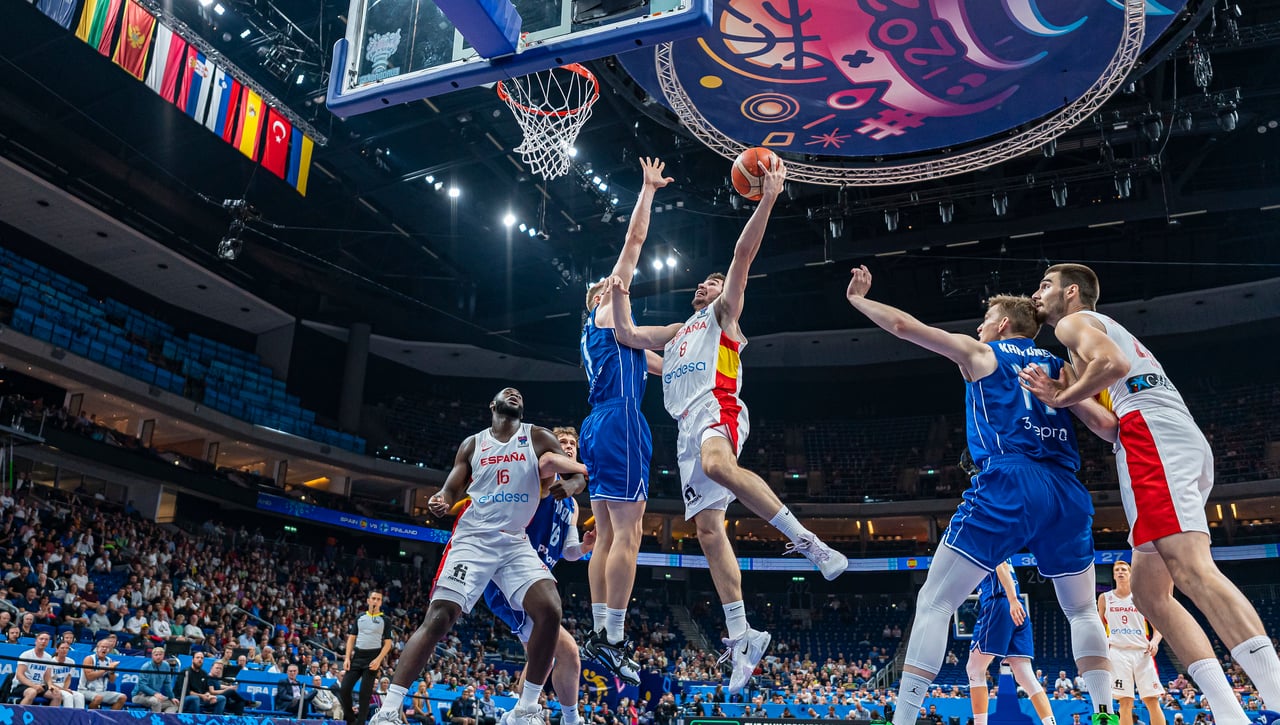 España lo vuelve hacer y se mete en la semifinal del Eurobasket