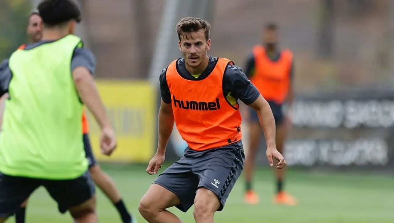 Acuerdo casi cerrado con Eric Curbelo