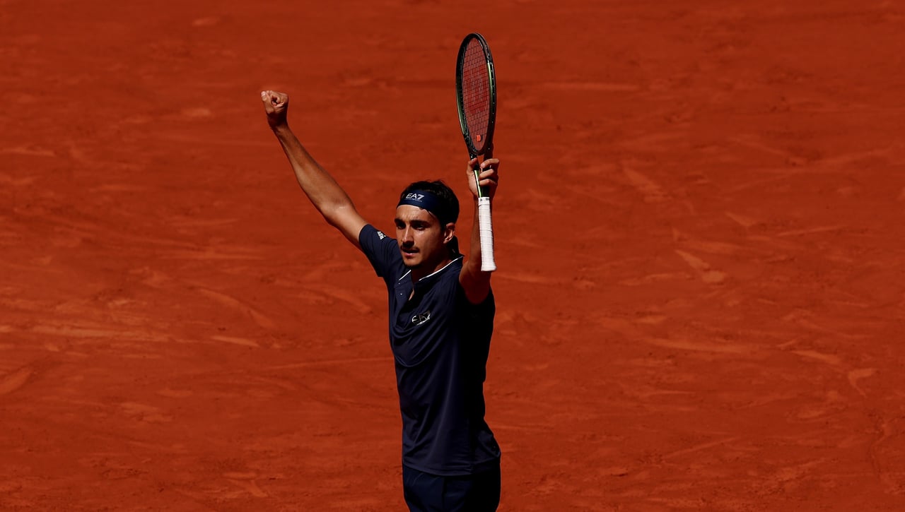 Nuevo sorpresón en Roland Garros, cae uno de los favoritos
