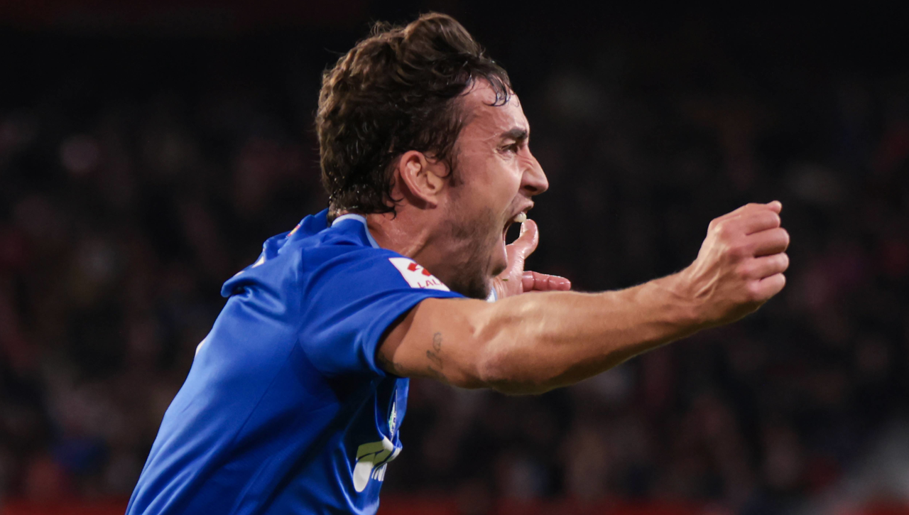 Oportunidad de fichaje para LaLiga EA Sports y Segunda División