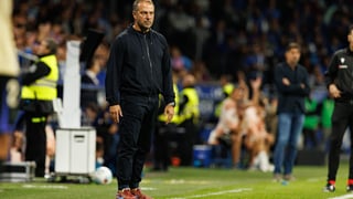 Piden la salida de Flick del Barcelona: "Espero que no le amplíen el contrato"