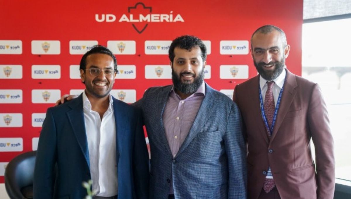 El Almería acuerda un nuevo patrocinador