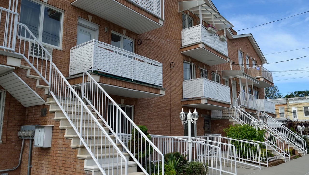 La justicia desahucia a un hombre de 40 años que todavía vivía en casa de sus padres  