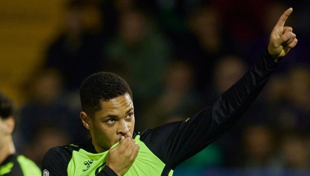 La respuesta de Vitor Roque a los planes del Barça con él como moneda de cambio por Gyökeres