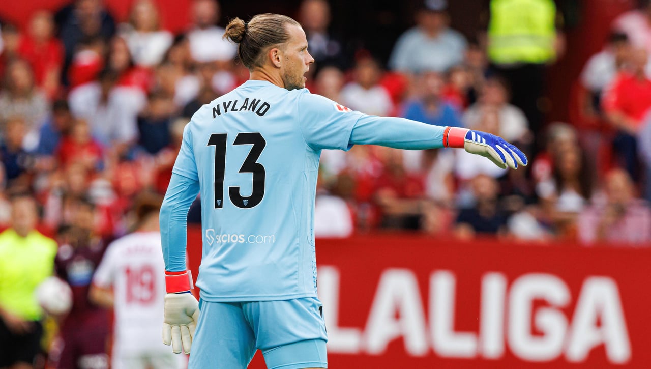 Nyland no olvida el derbi y lanza un aviso