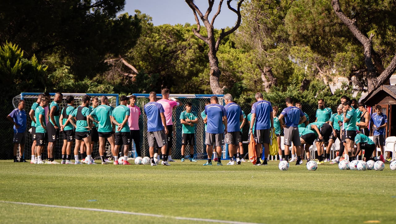 Horario, canal y dónde ver en TV y online hoy el triangular amistoso entre Betis, Farense y Uniao de Leiria