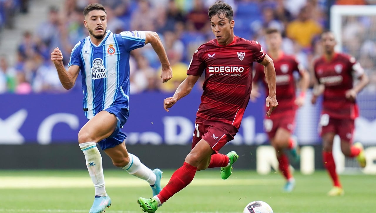 Recibido un doble golpe, llegó la mejor respuesta de Óliver Torres para Lopetegui y sus críticos