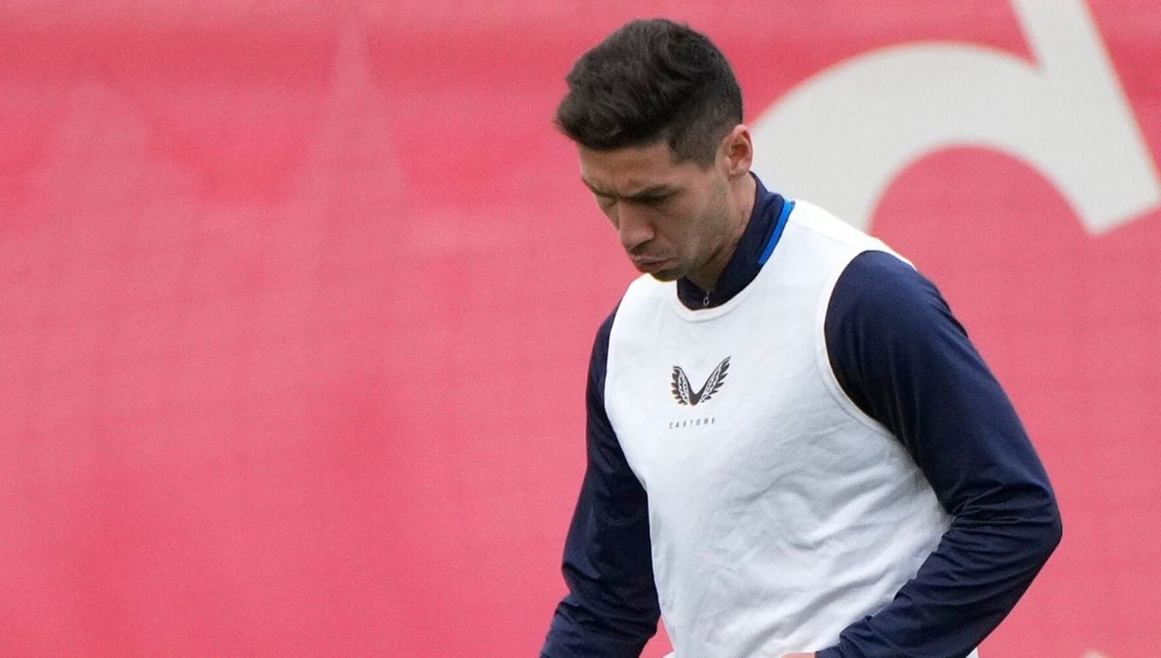 La confirmación del Papu, tres novedades esperadas y una baja relevante en el Sevilla para Linares