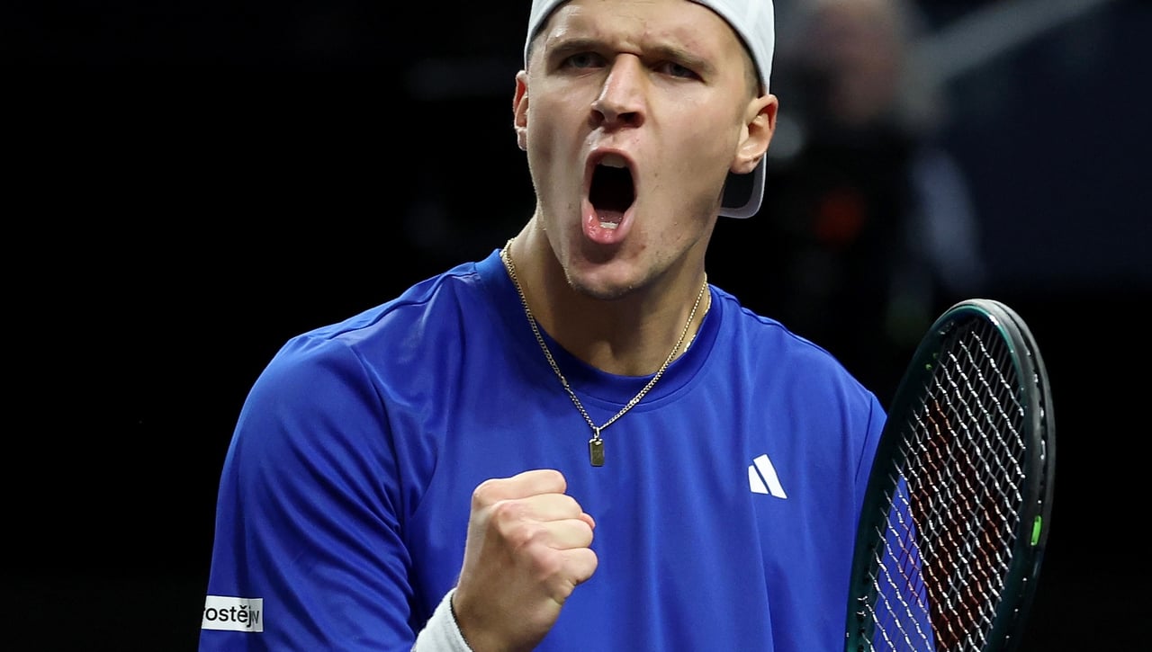 Mensik se borra de las Next Gen Finals: Crecen las opciones de Landaluce y Jódar