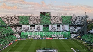 Miranda alucina con el tifo del Betis