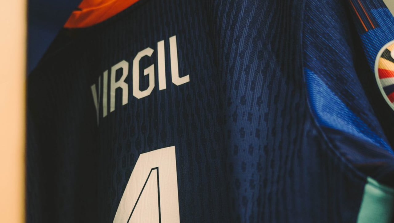 Las alineaciones del partido entre Polonia y Países Bajos en la 1ª Jornada del Grupo D