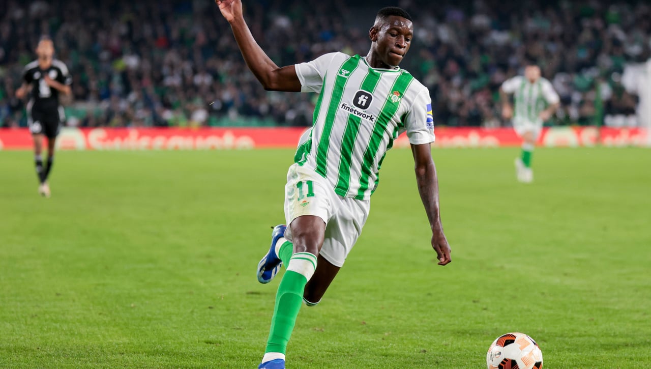 El Betis rechaza 7'5 millones por Luiz Henrique