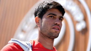 Carlos Alcaraz recibe dos ataques gratuitos en Wimbledon