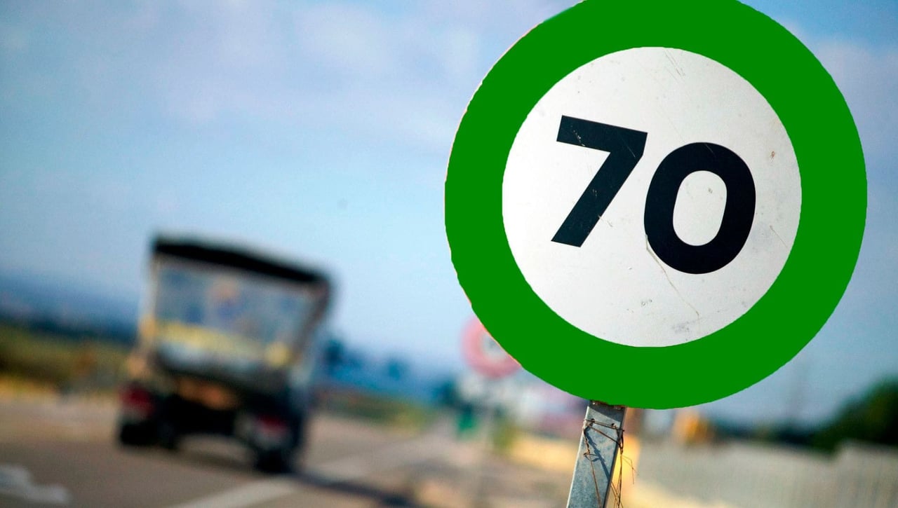 Qué significa la nueva señal verde en las carreteras